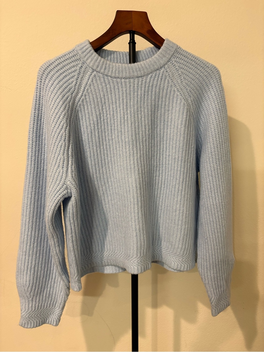 Universal Thread Light Blue Ribbed Crewneck Sweater M - Picture 2 of 7